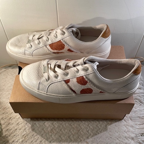 🤩host Pick🤩 Ugg Animal Print/Hair Tenus Dinale Lace Up Platform Sneakers Box - Picture 2 of 8